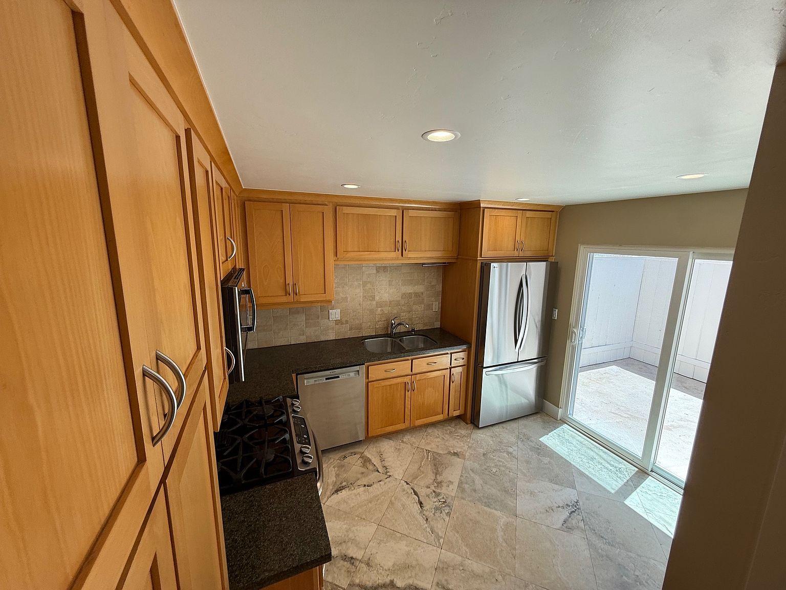 4955 Del Monte Ave photo 5