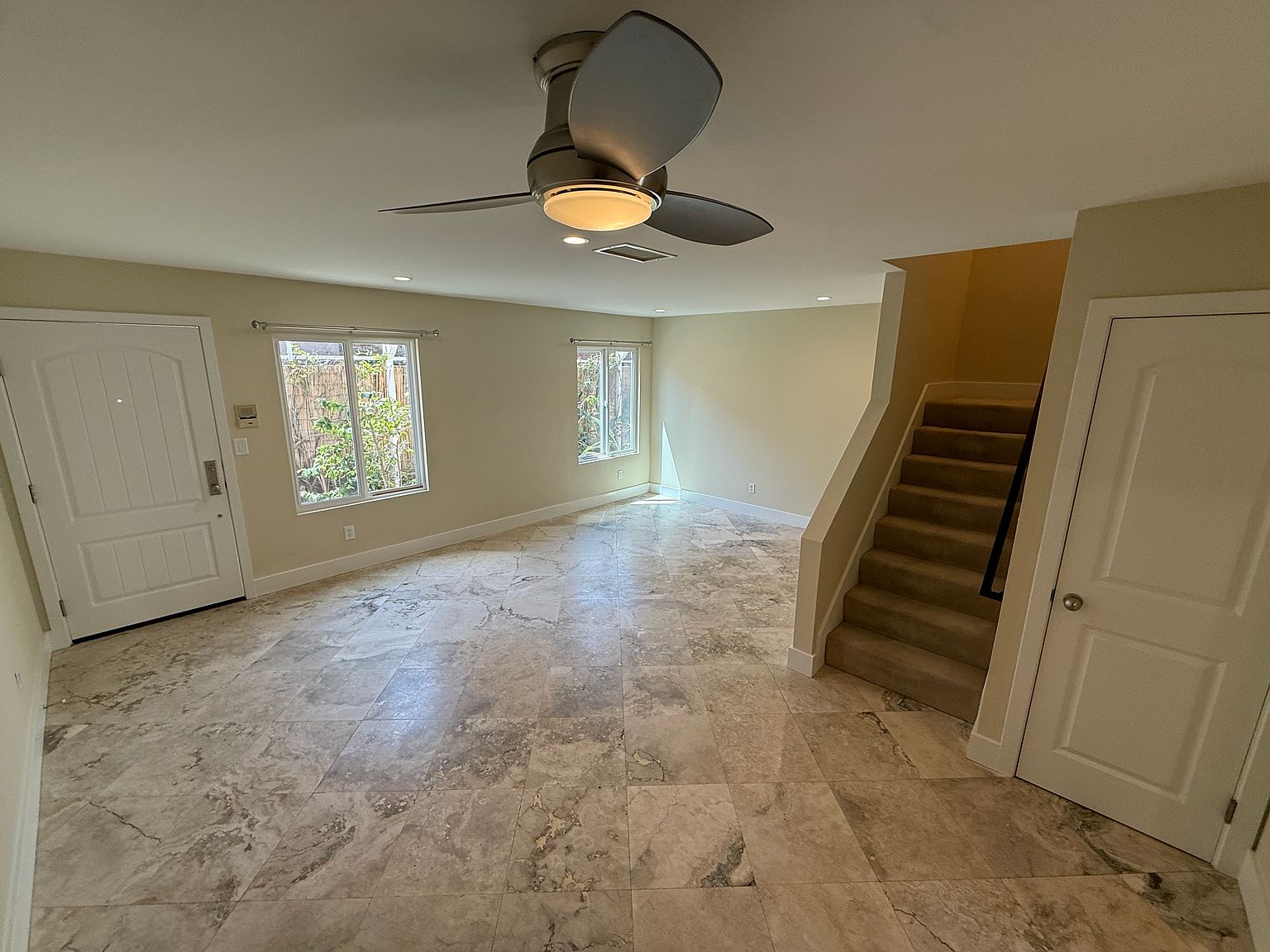 4955 Del Monte Ave photo 3