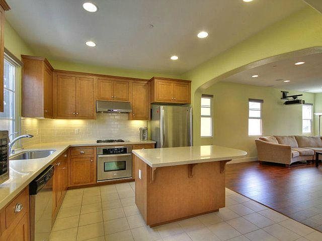 1158 Arbol Way photo 3