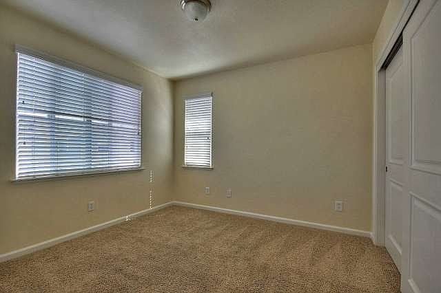 120 Sarafina Way photo 3