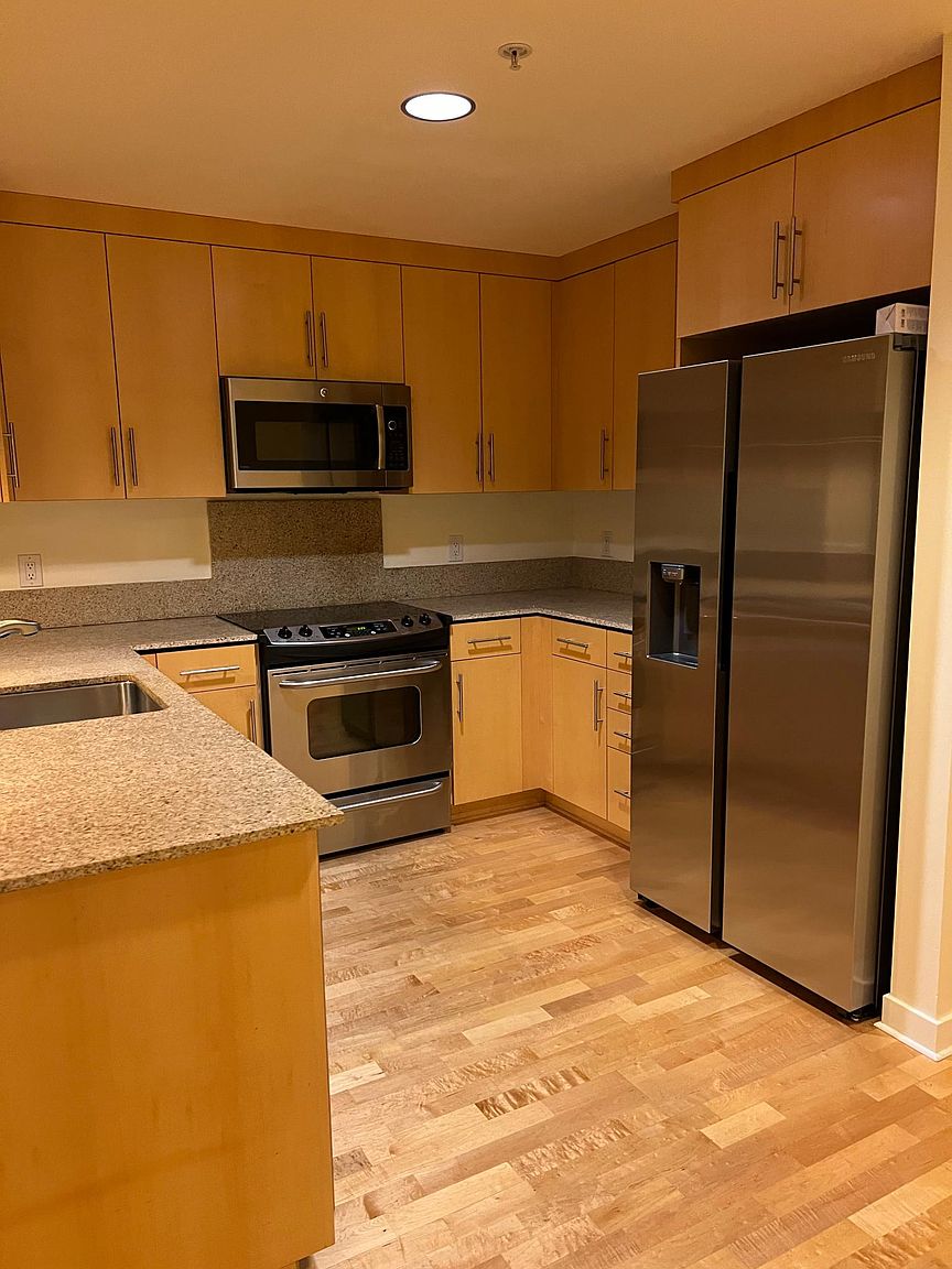 38 N Almaden Blvd photo 5