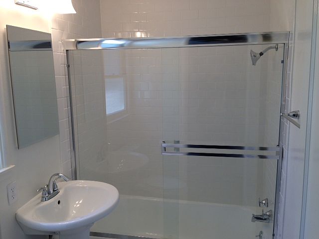 1080 Noel Dr photo 5