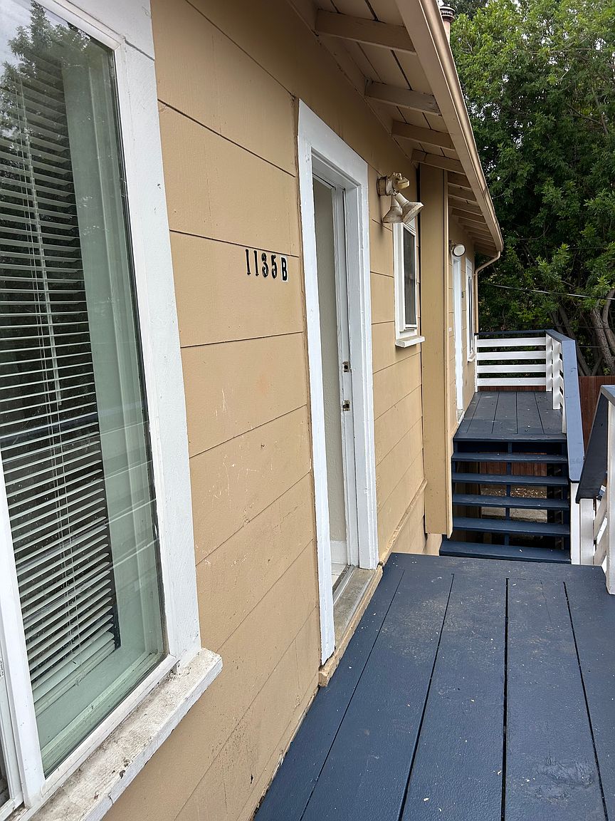 1135 Florida St photo 2