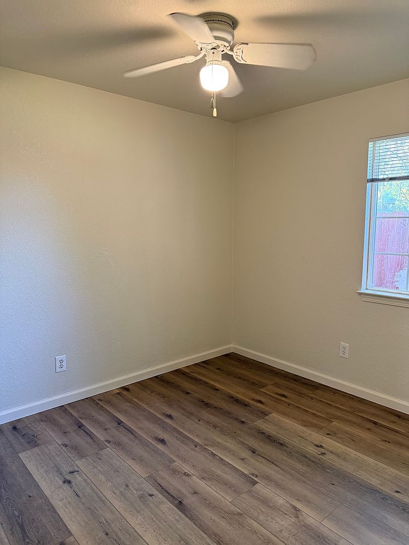 101 Tabor Ave Fairfield, CA 94533 photo 4