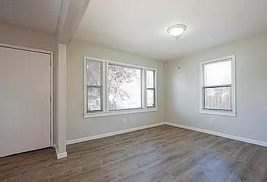 421 Illinois St photo 5