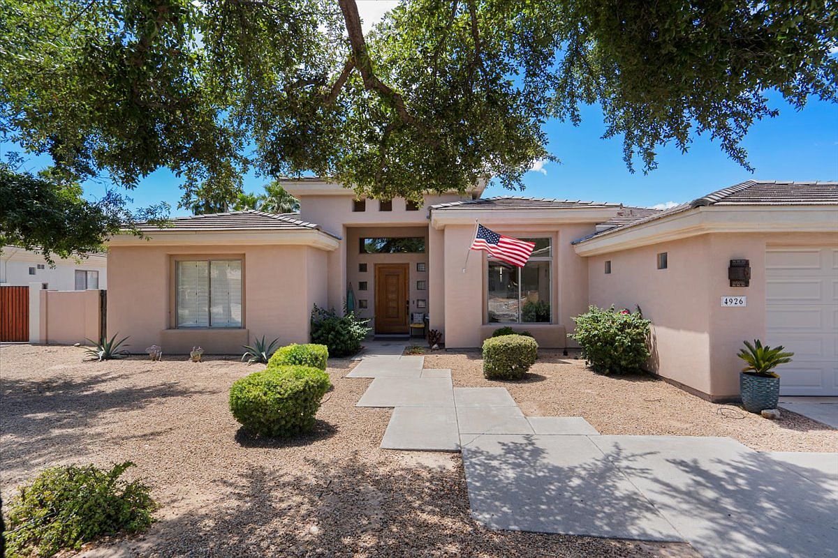 4926 N Valley Gln photo 2