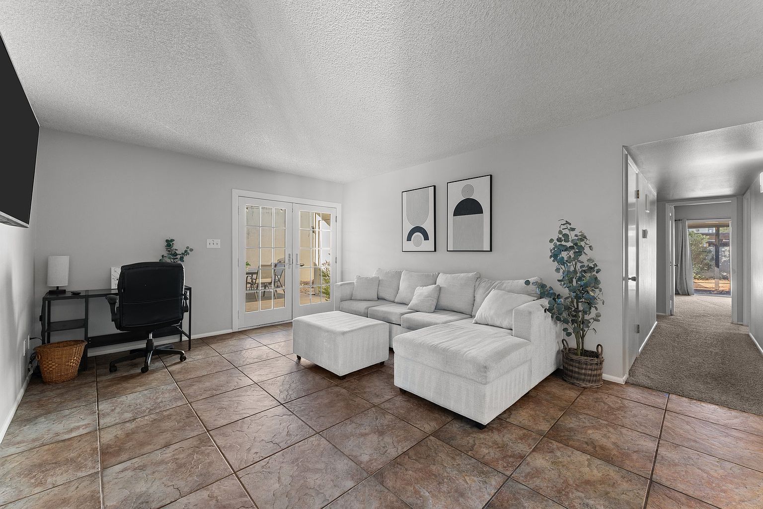 208 Bahia Ln E photo 3