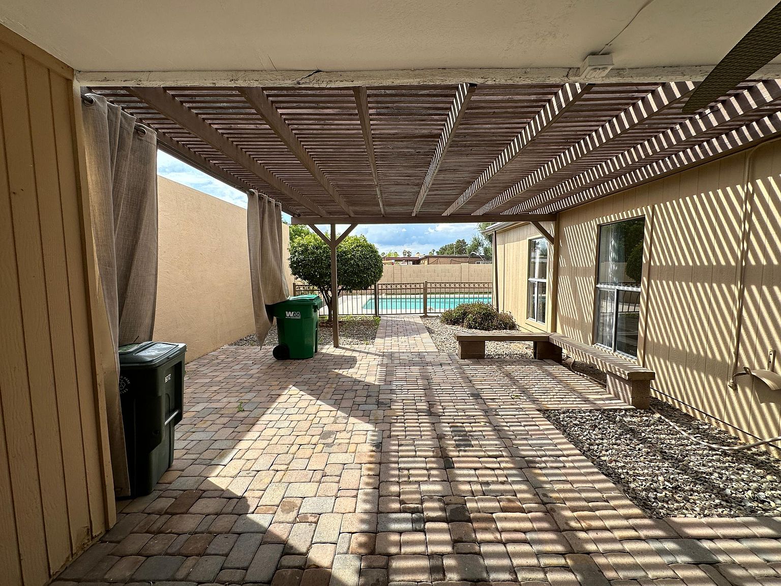 150 Bahia Ln E photo 4