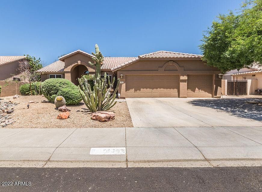13352 W Alvarado Dr photo 2