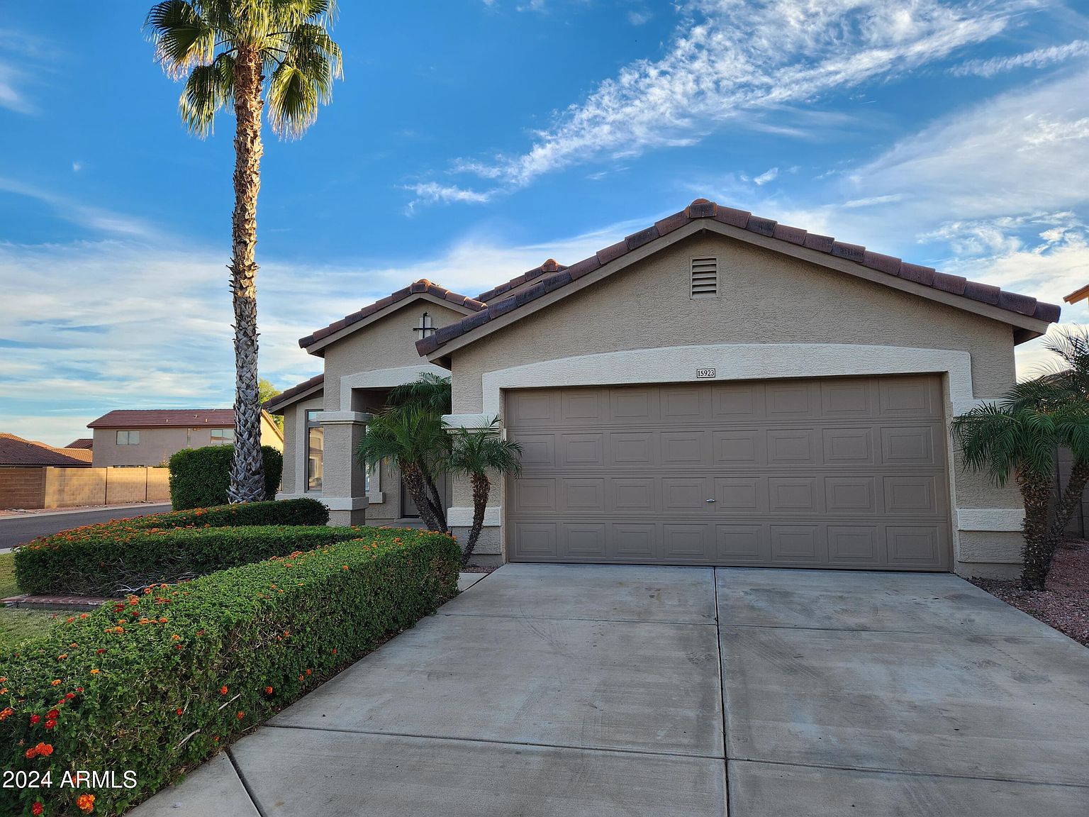 15923 W Post Dr Surprise, AZ 85374