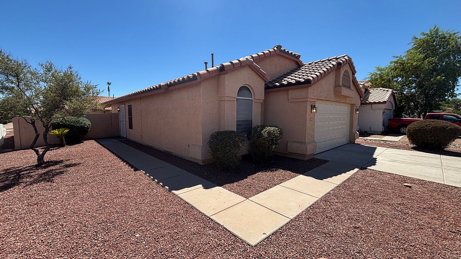 12721 W Palm Ln Avondale, AZ 85392 photo 4