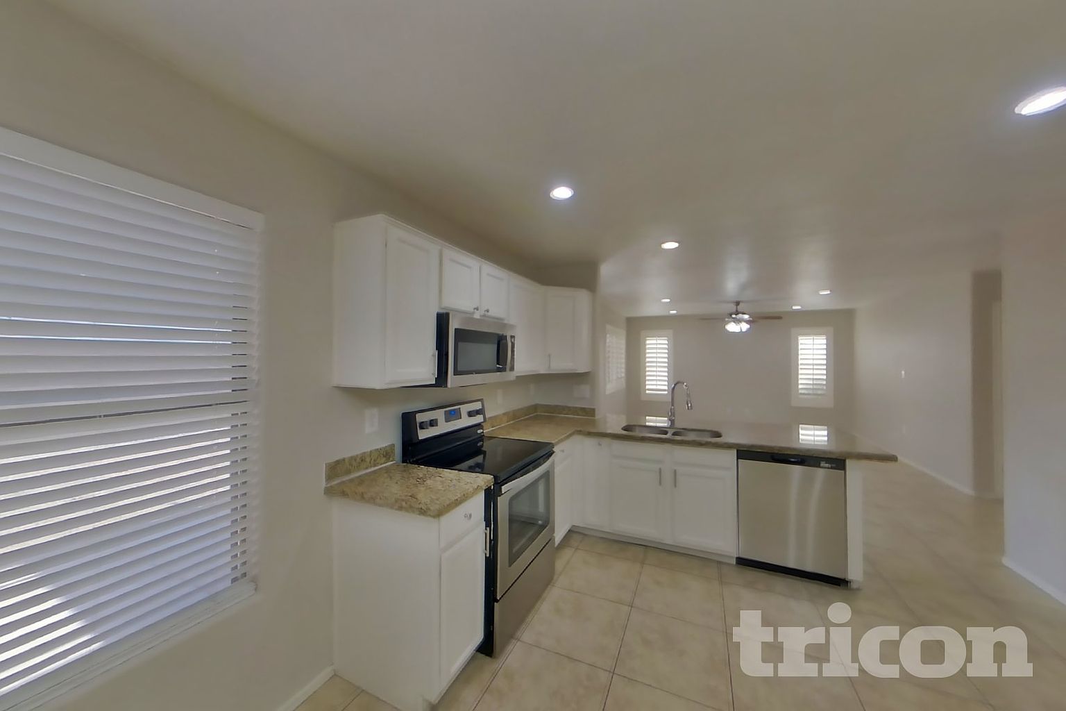 12917 W Windsor Ave Avondale, AZ 85392 photo 5
