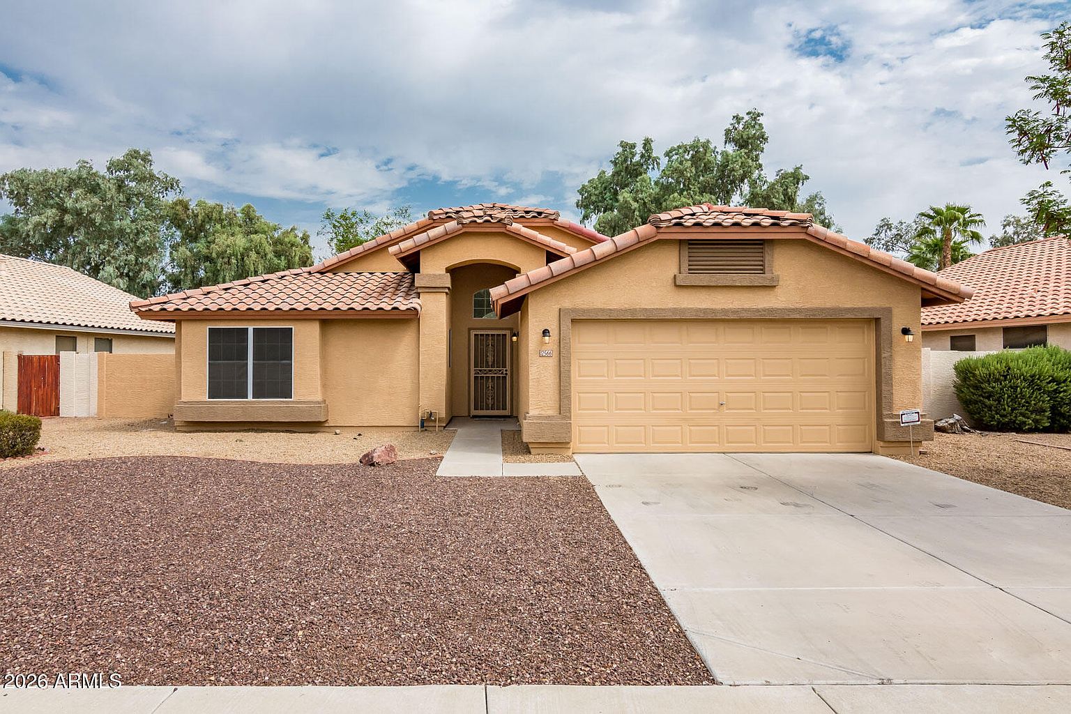 12566 W Palm Ln photo 4