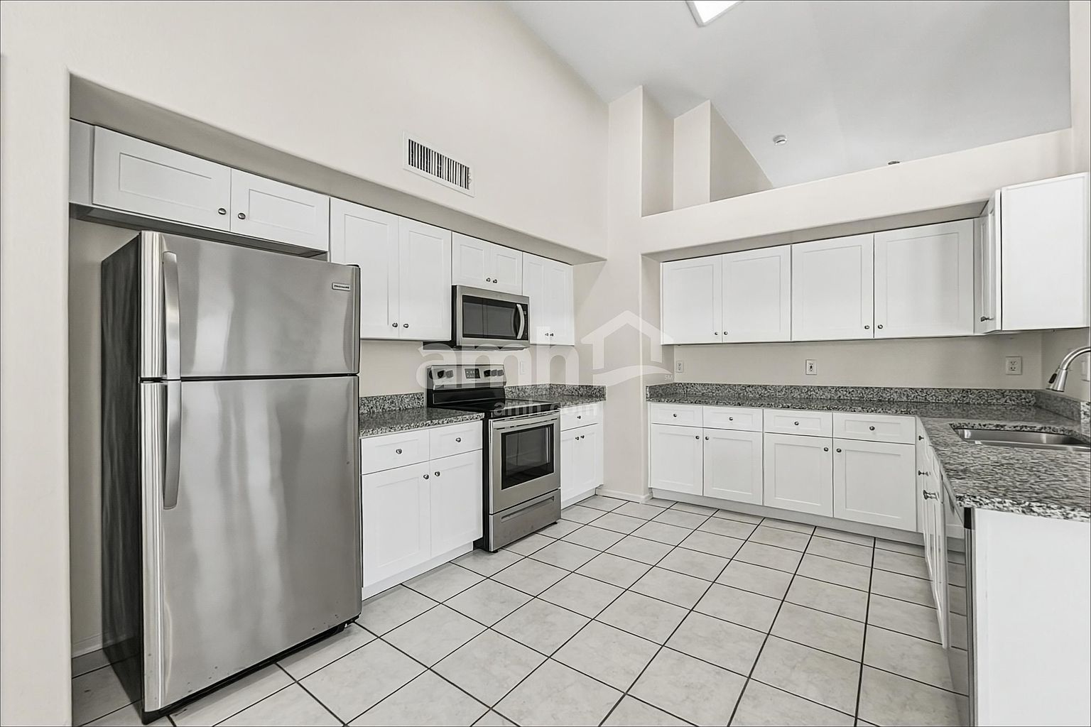 12554 W Holly St Avondale, AZ 85392 photo 5