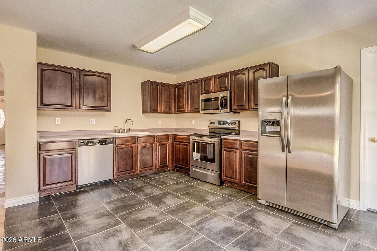 13478 W Young St photo 2