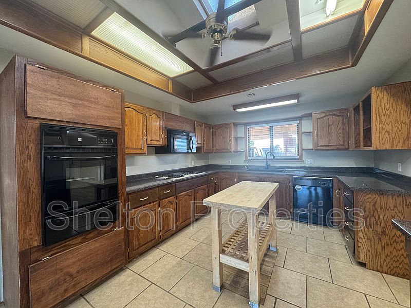 2910 N 193rd Ave Litchfield Park, AZ 85340 photo 4