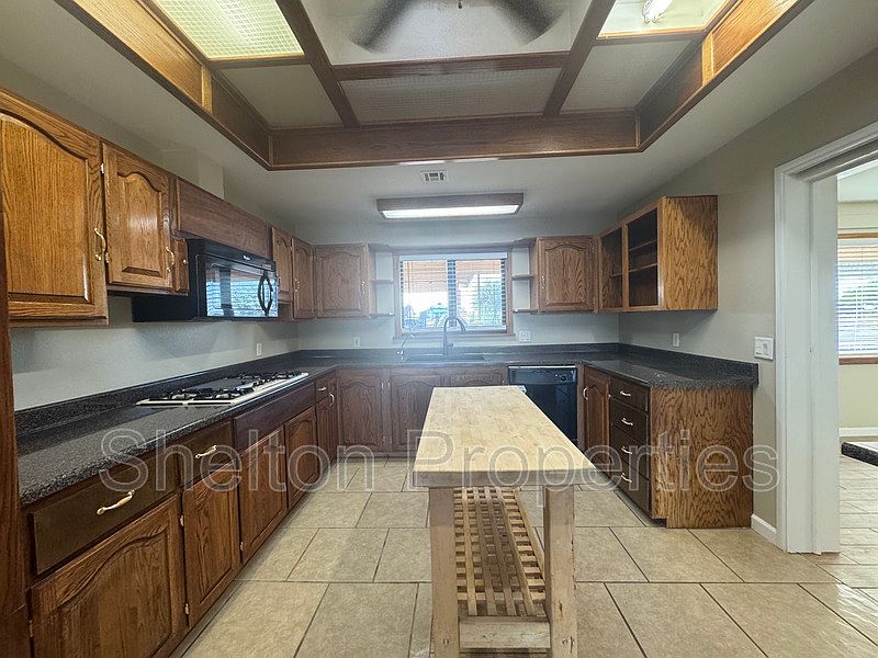 2910 N 193rd Ave Litchfield Park, AZ 85340 photo 2