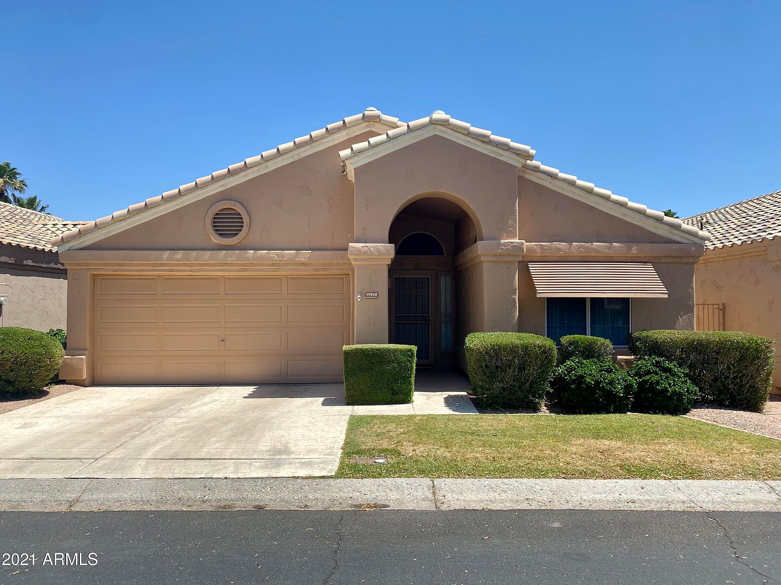14562 W Moccasin Trail Surprise, AZ 85374 photo 2