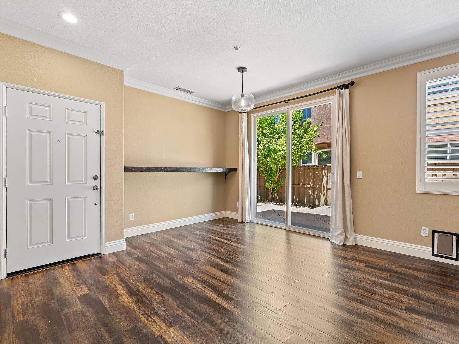 31035 Strawberry Tree Ln photo 5