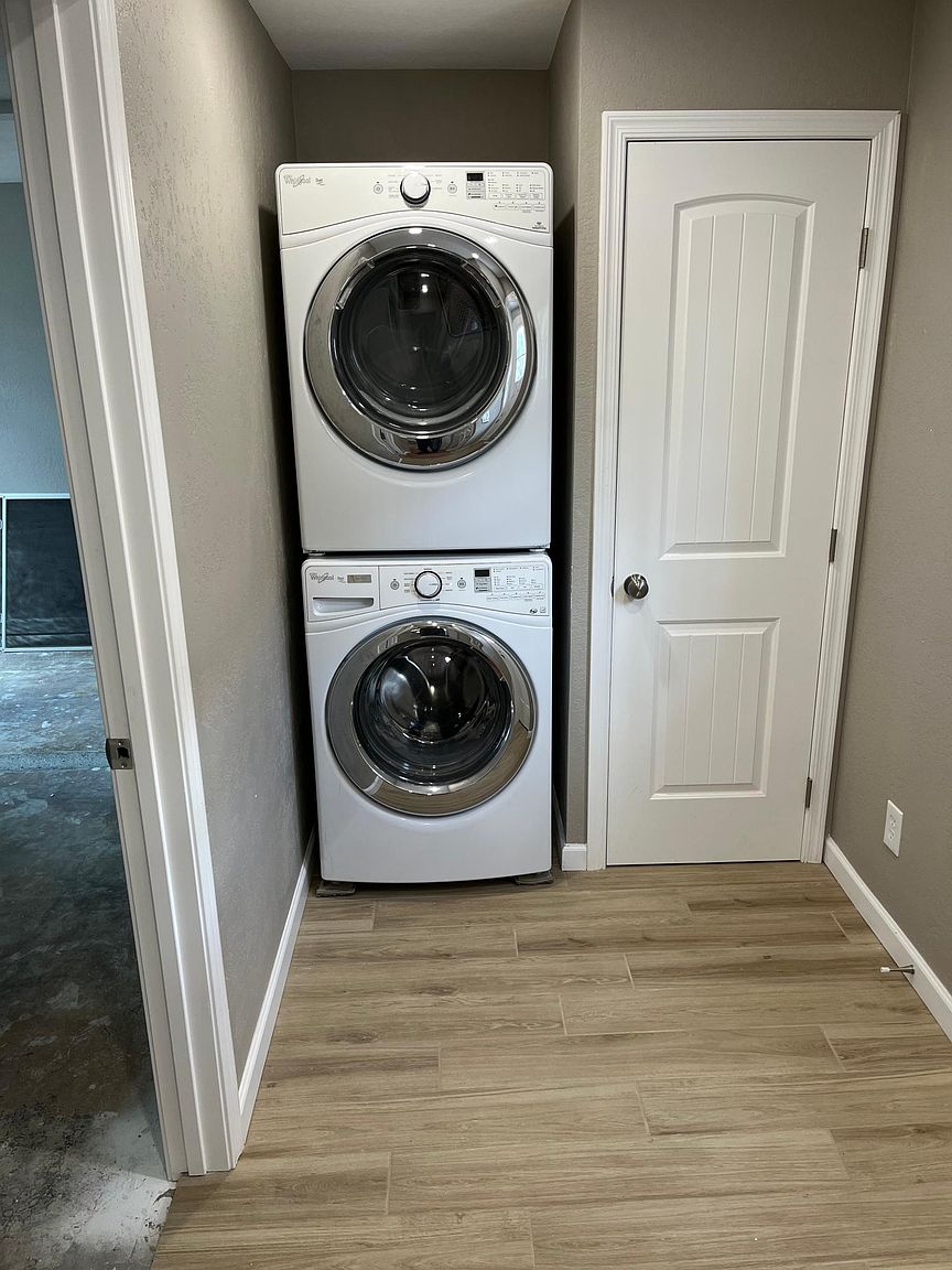 51 S Mariposa Dr photo 5