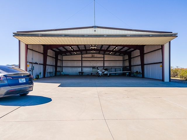 51207 W Iver Rd Aguila, AZ 85320 photo 4