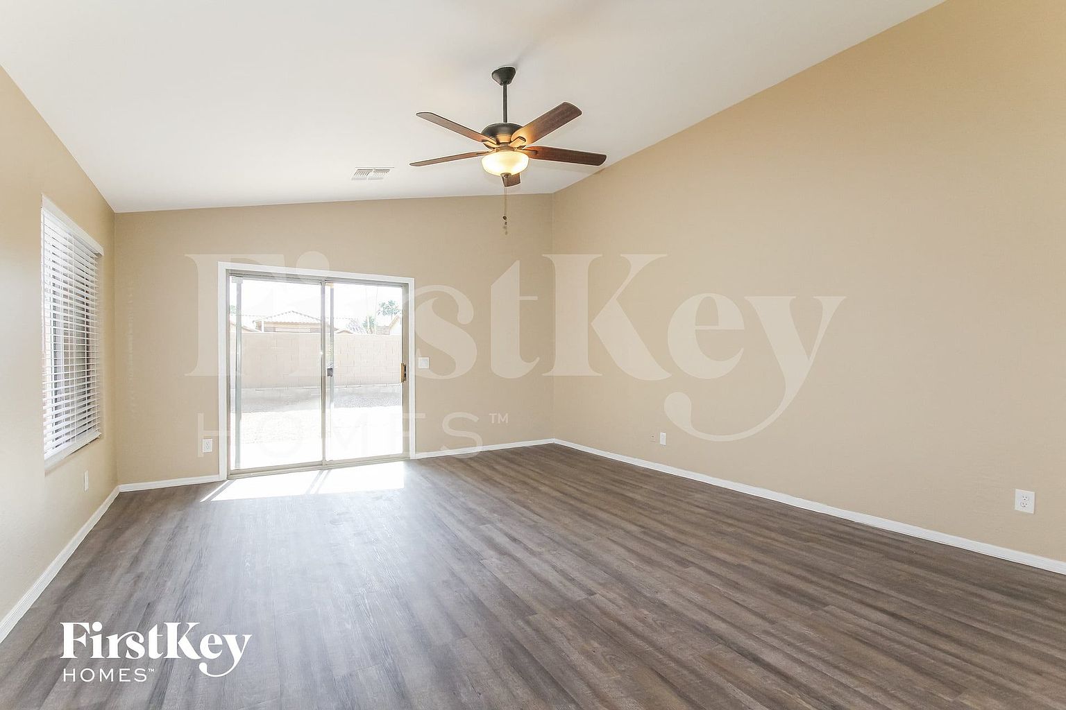 14133 W Two Guns Trl photo 5