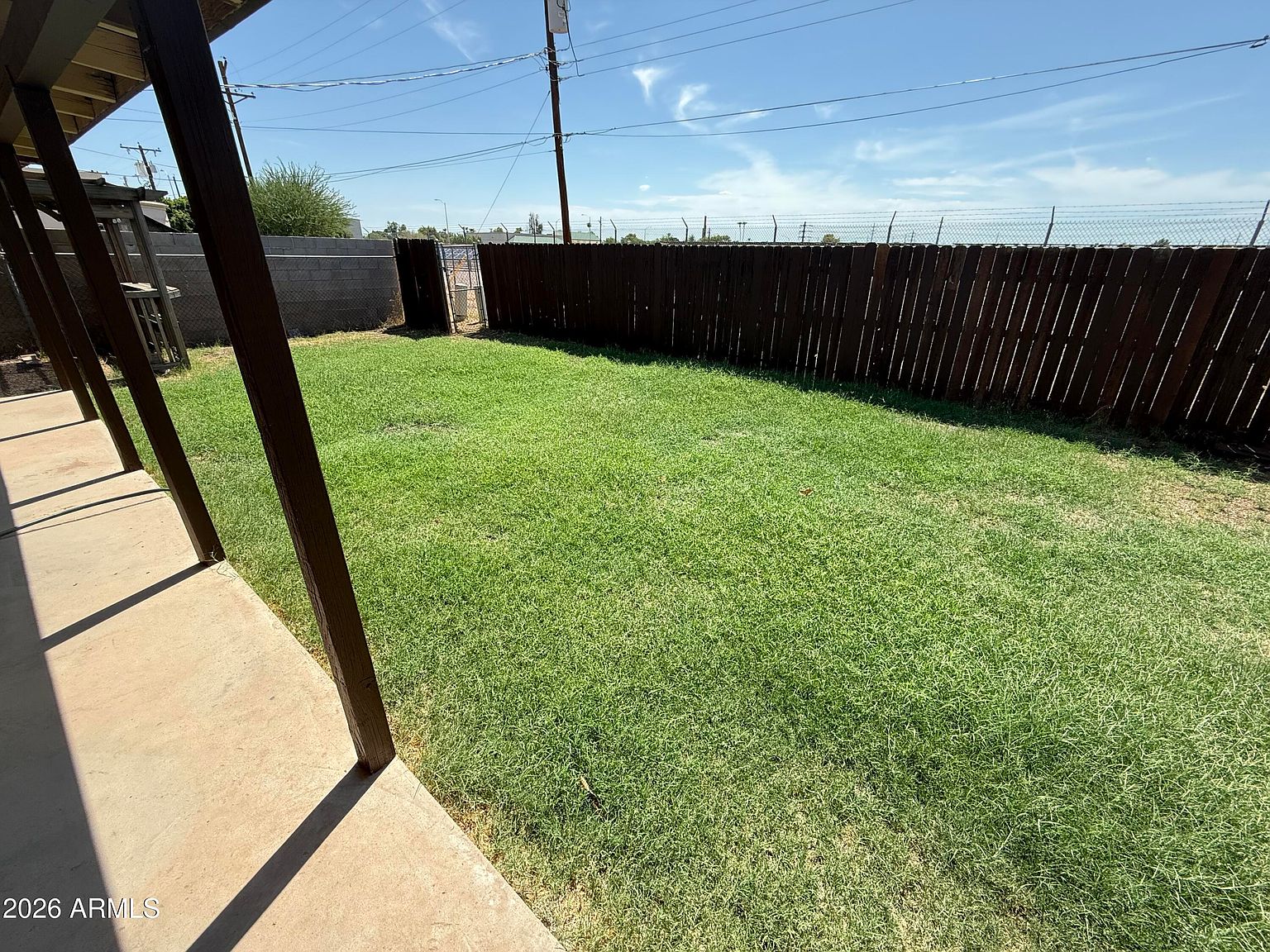 434 N Hunt Dr photo 3