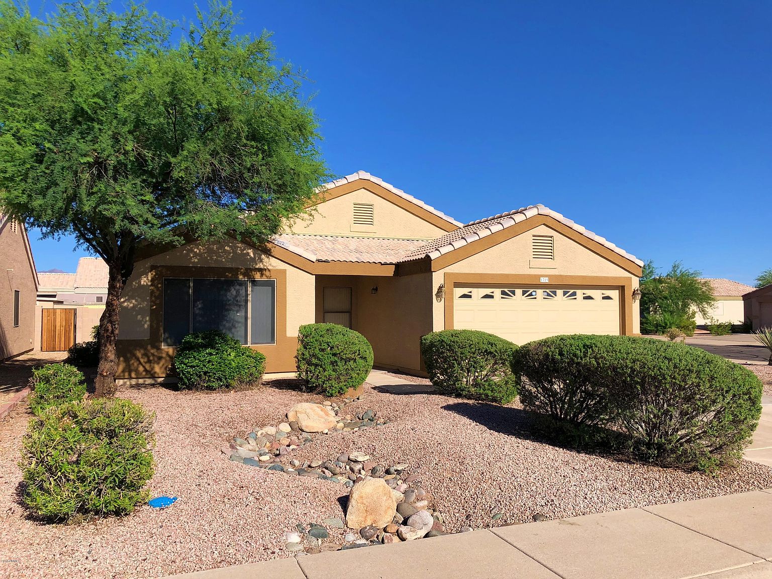 1719 S Pinto Dr Apache Junction, AZ 85120 photo 5