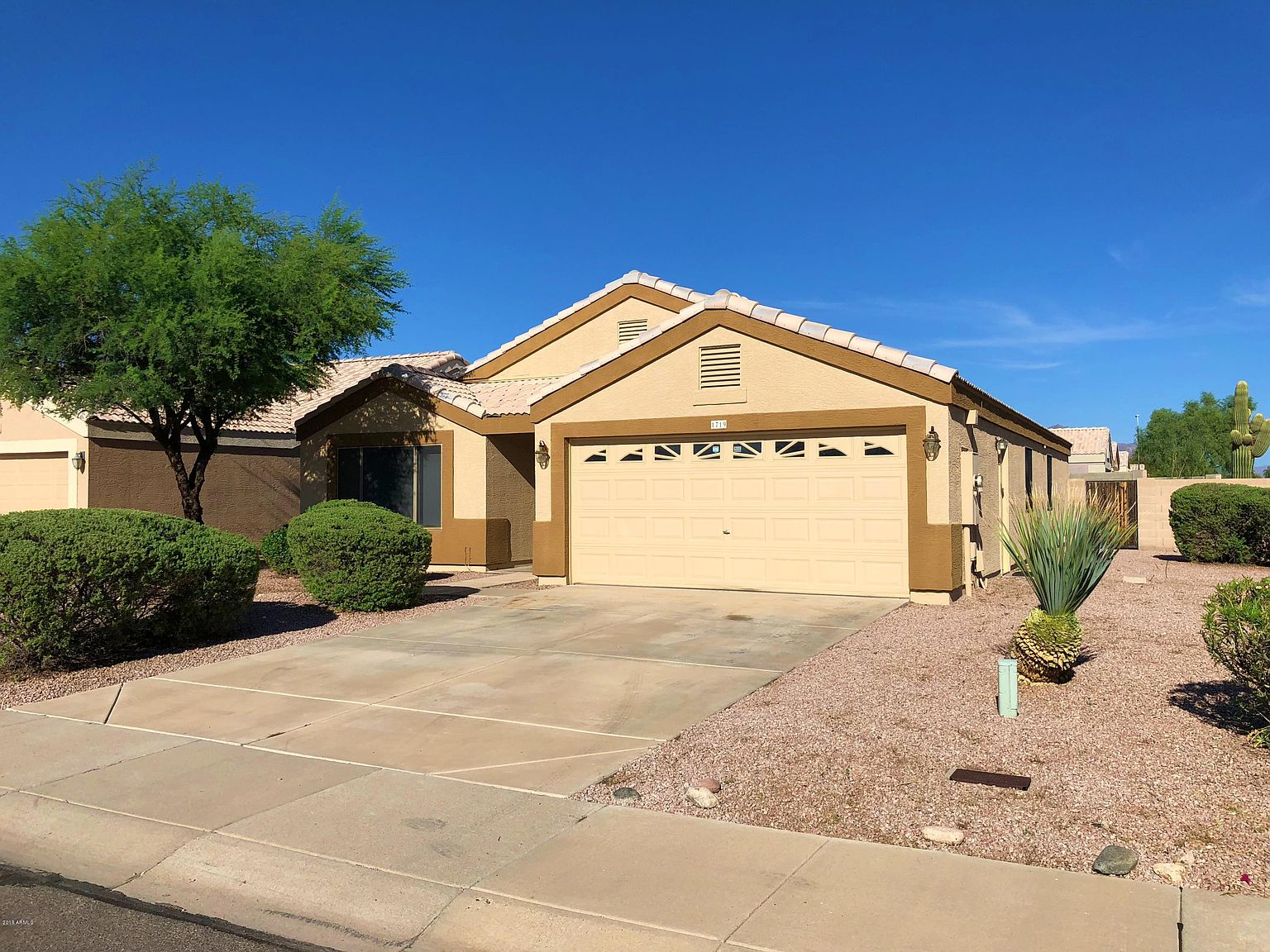 1719 S Pinto Dr Apache Junction, AZ 85120 photo 2