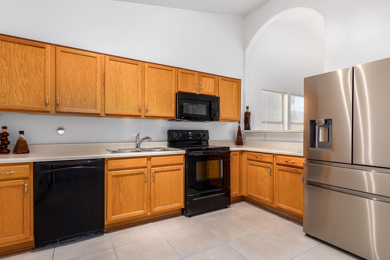 8845 E Rainier Dr photo 3