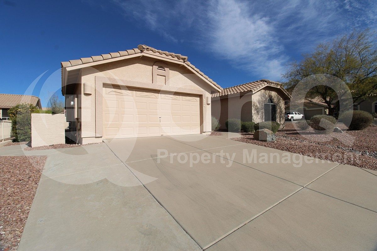 8950 E Yucca Blossom Dr Gold Canyon, AZ 85118 photo 2