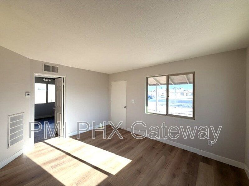 145 Stewart St Florence, AZ 85132 photo 4