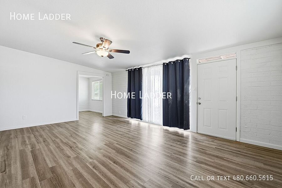 596 W Harding Ave photo 5