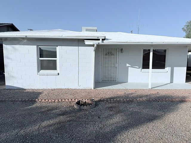 720 W Roosevelt Ave photo 2