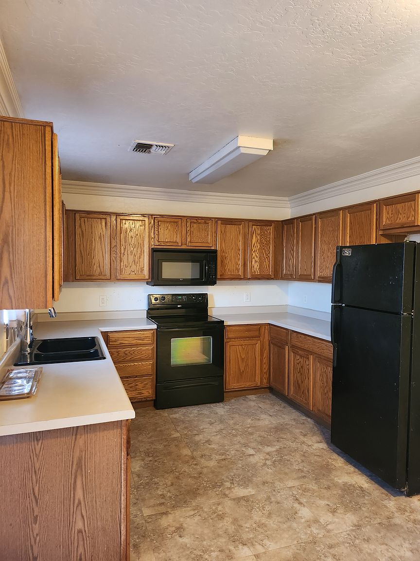 5960 E Fox Hollow Ln photo 2