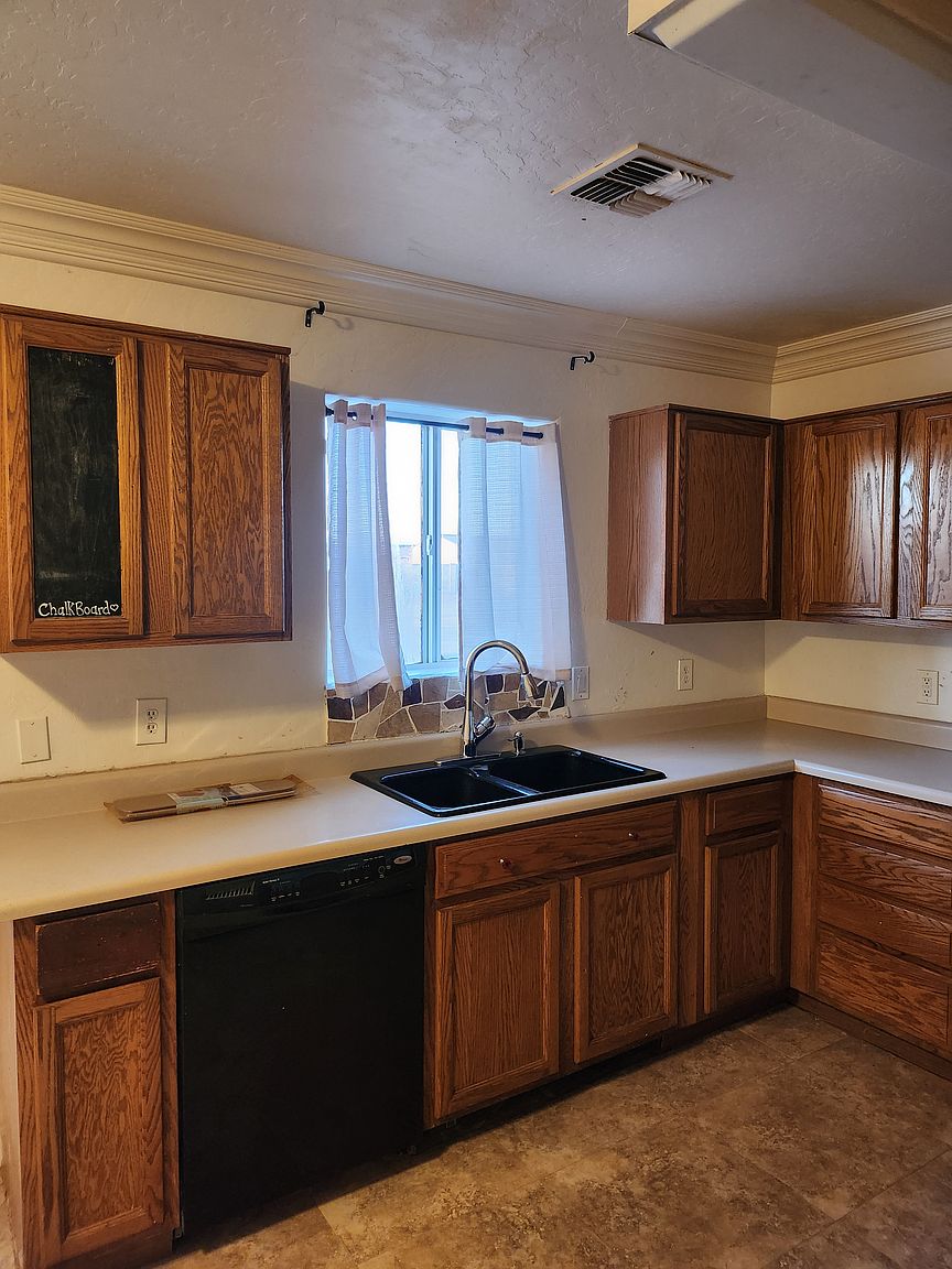 5960 E Fox Hollow Ln photo 3