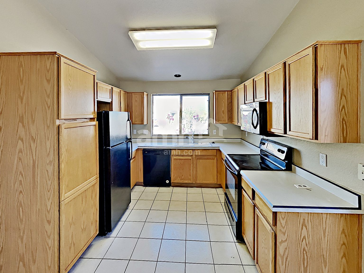 30300 N Royal Oak Way photo 5