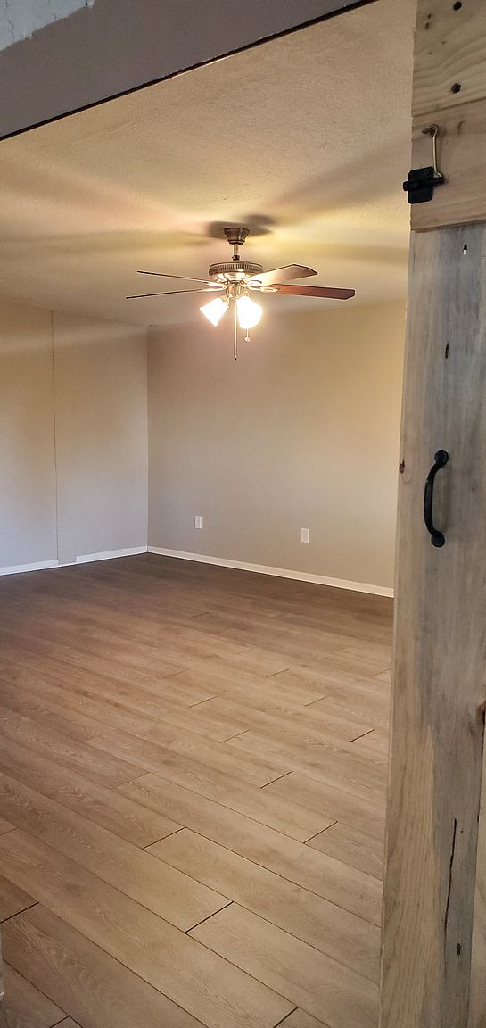 575 W Camino Yucca photo 5