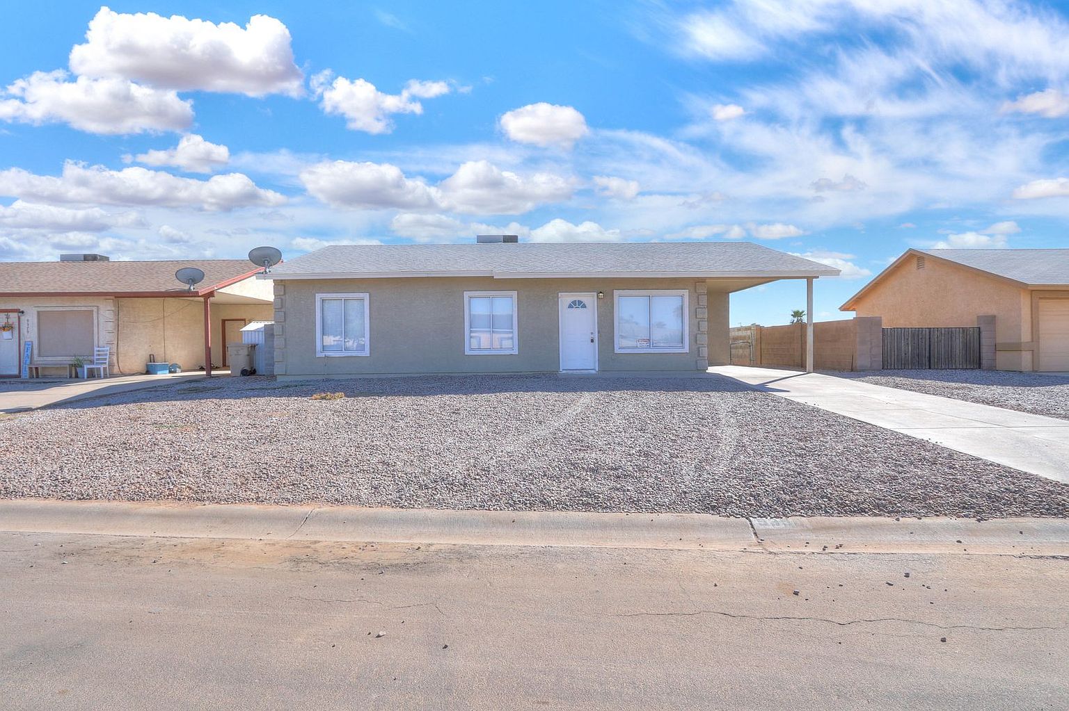 9399 W Tinajas Dr Arizona City, AZ 85123 photo 5