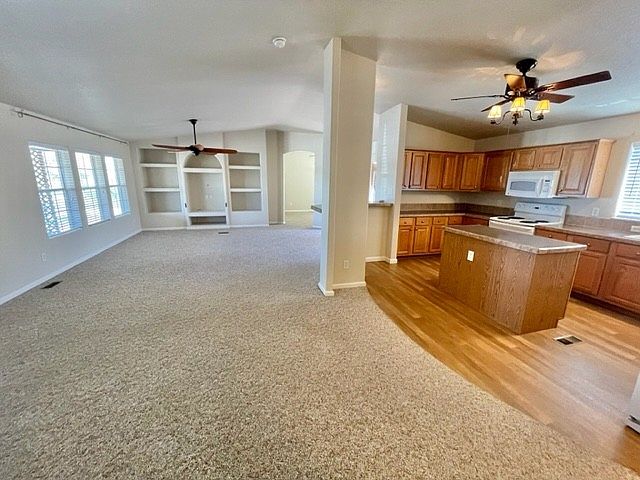 44012 W Baca Rd photo 3