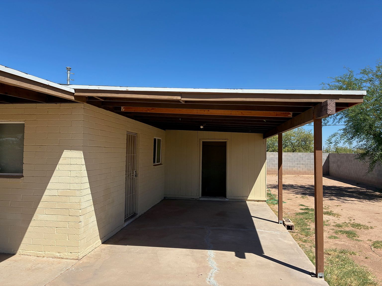 14054 W Noble Cir photo 2