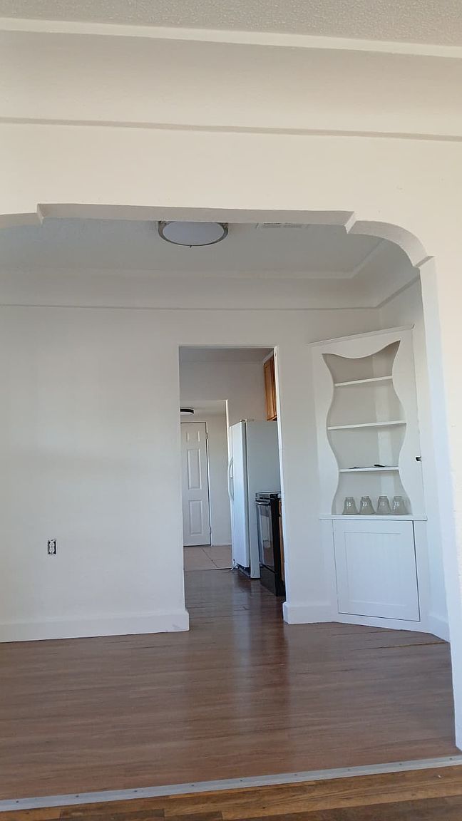 209 E Beech Ave photo 5