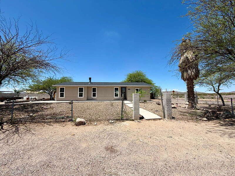 11016 N Grand Canyon Blvd Casa Grande, AZ 85122 photo 2