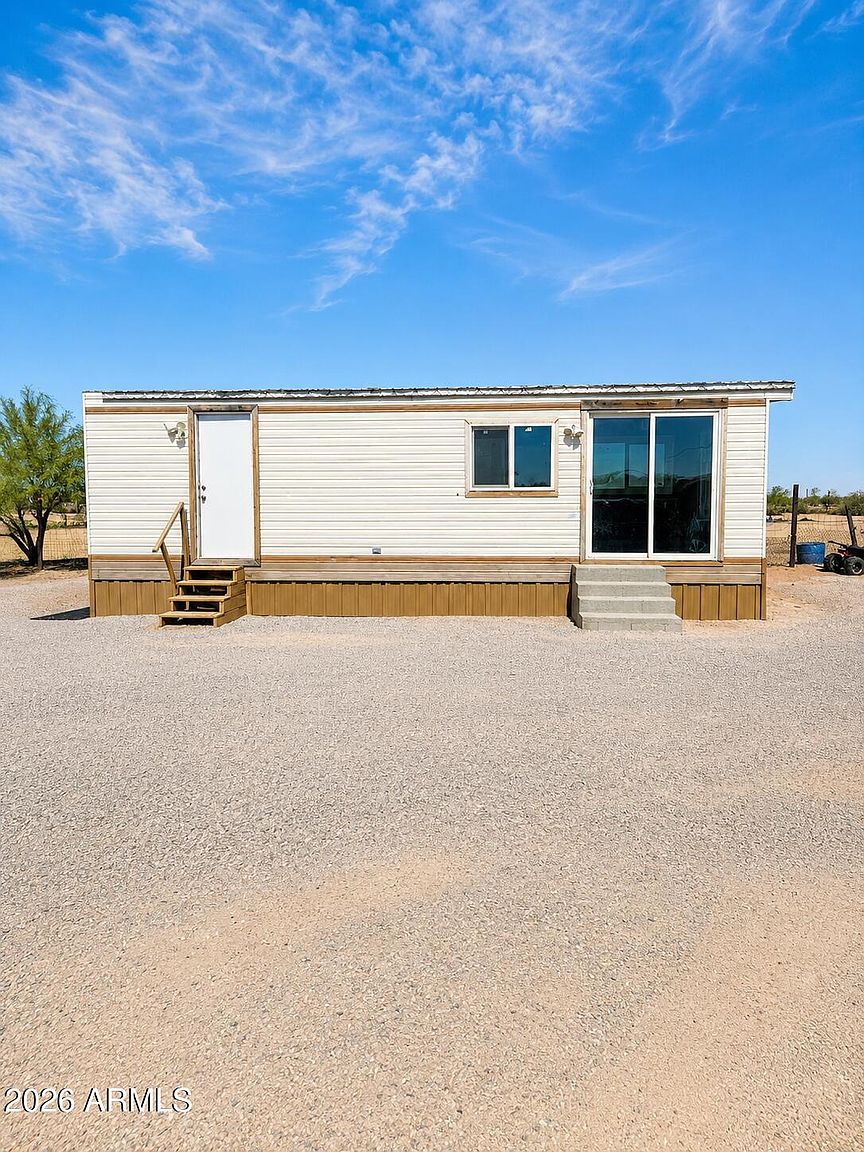 9360 S Hahn St Casa Grande, AZ 85193 photo 2