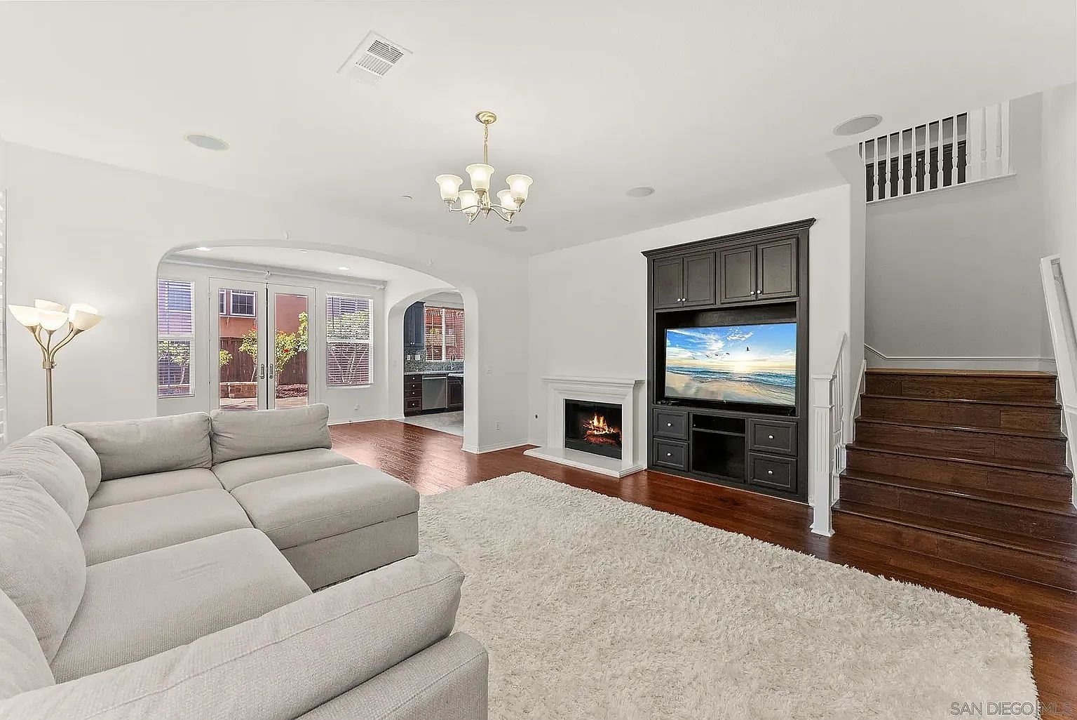 10449 Monterey Ridge Dr photo 5