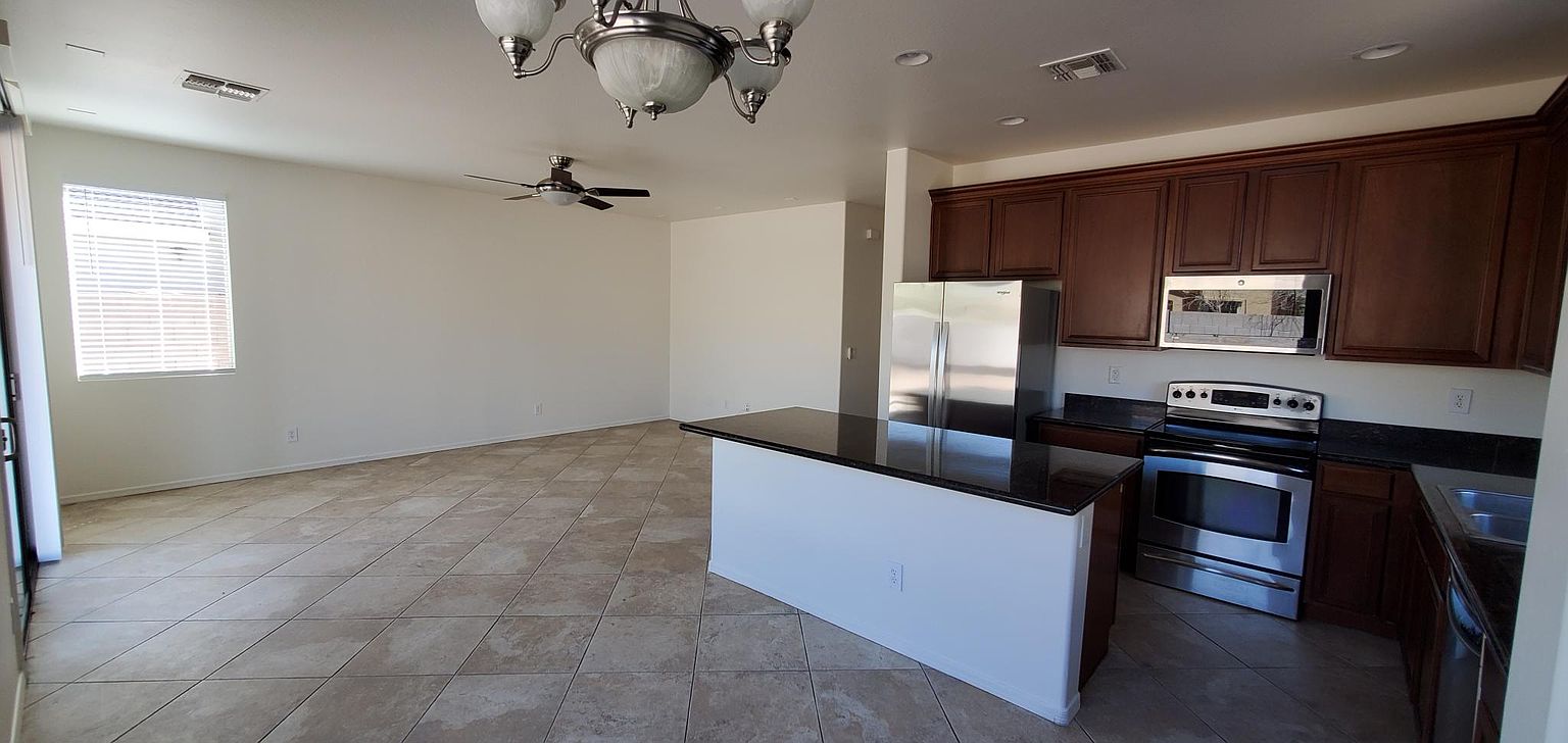 3951 S Splendor Pl photo 5