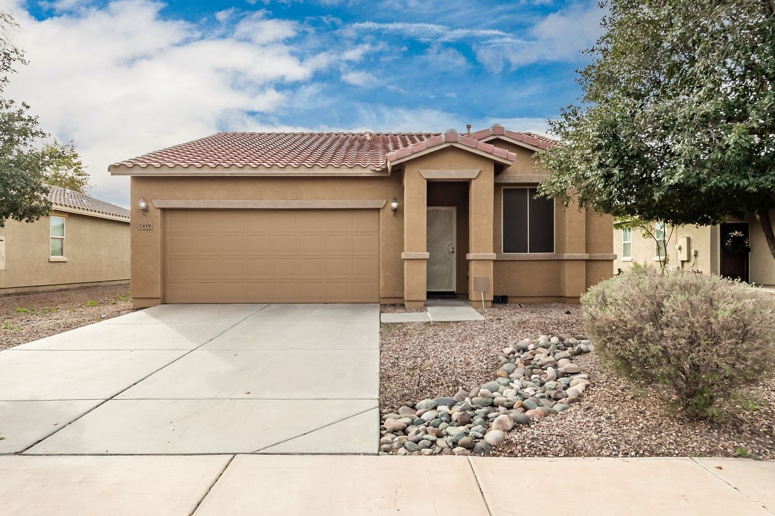 7419 W Glass Ln Phoenix, AZ 85339 photo 2
