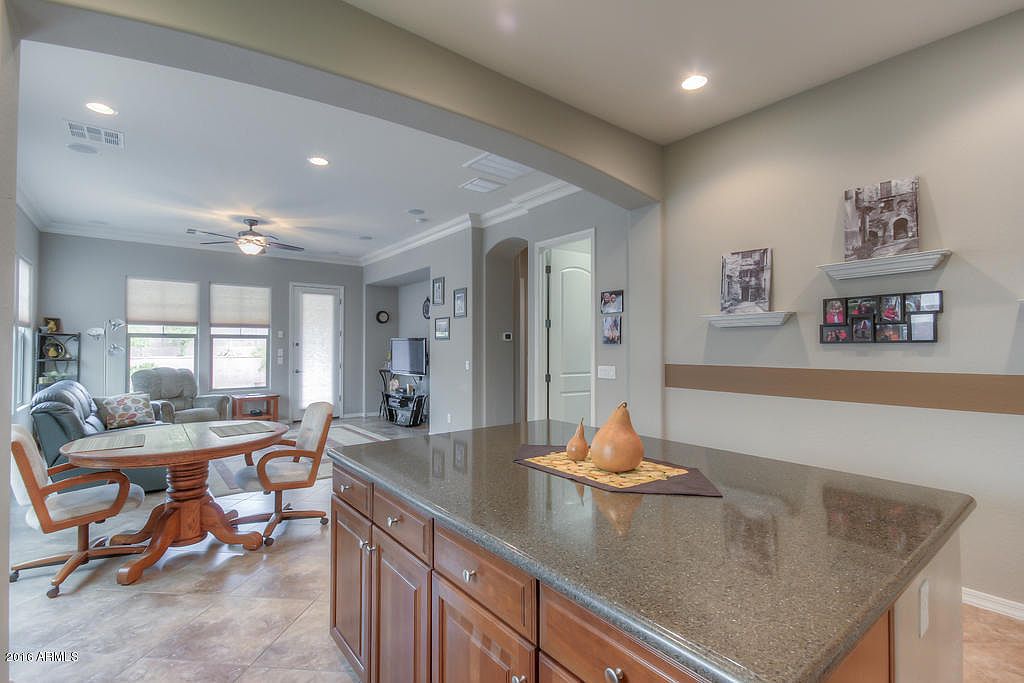 20912 W Ridge Rd photo 5
