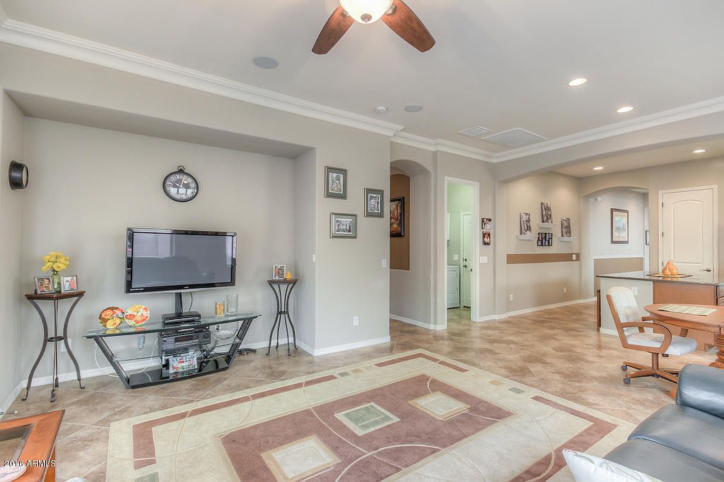 20912 W Ridge Rd photo 3