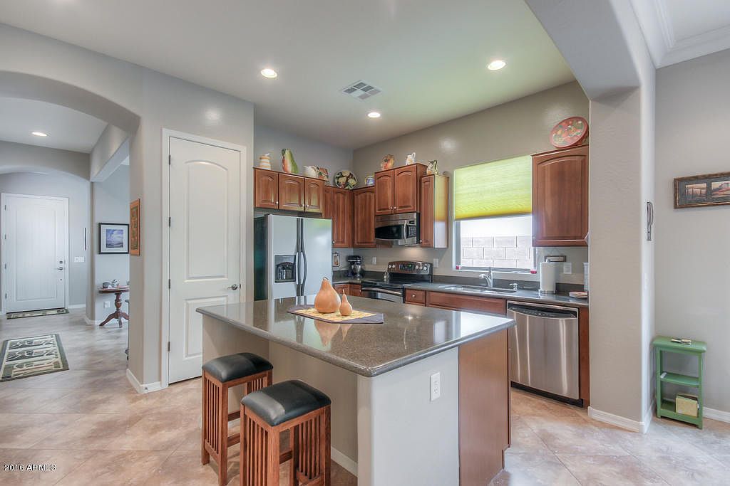 20912 W Ridge Rd photo 4